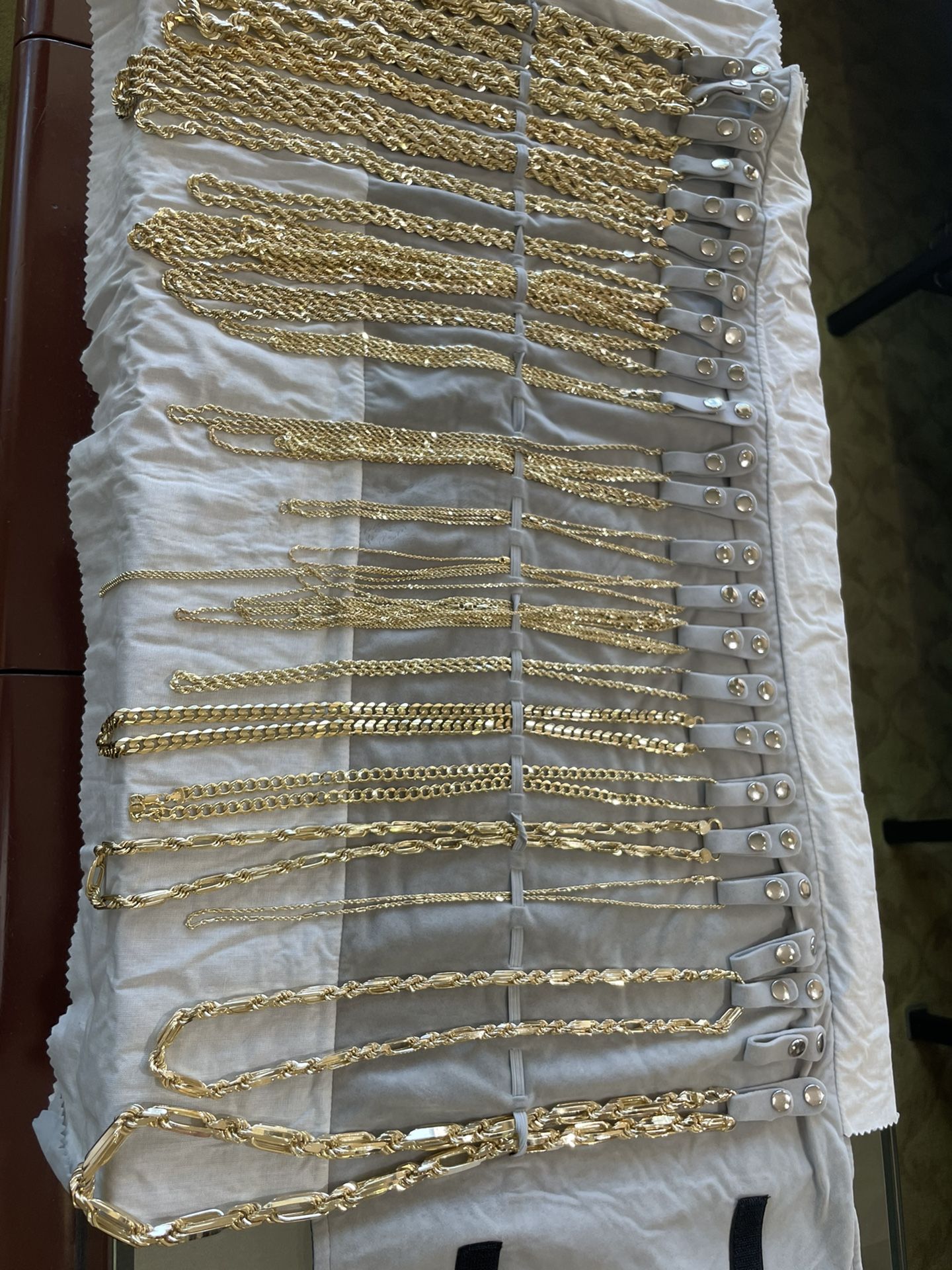 IslandLinc 14k 18k Chains And More