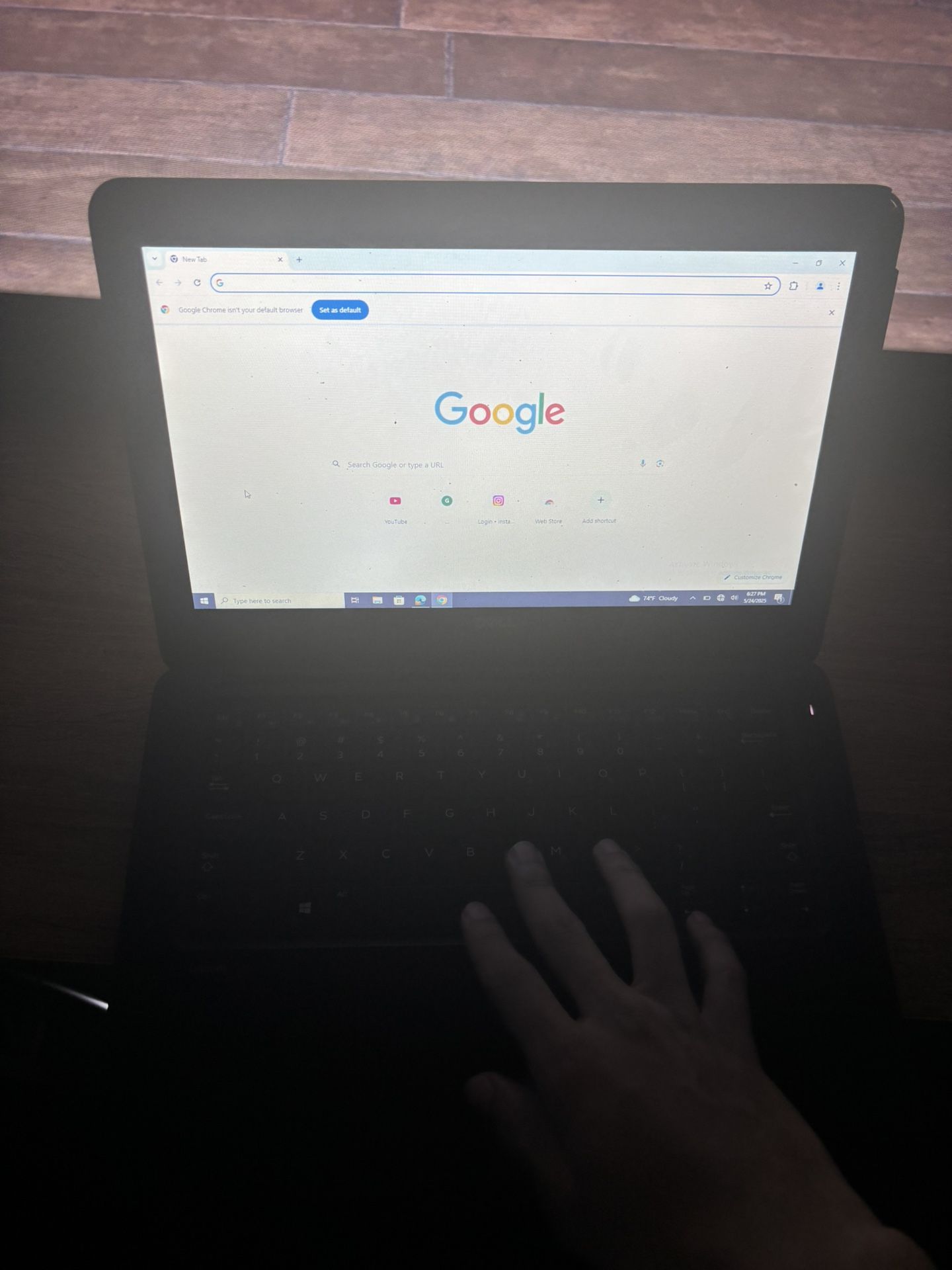 Dell Computer (touchscreen)