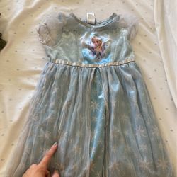 Size Small Pjs Frozen 