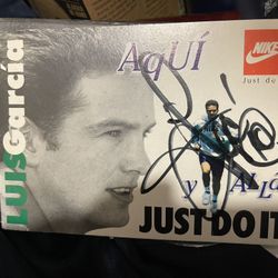 Luis Garcia Autograph 