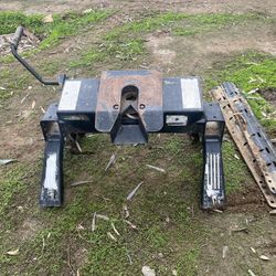 5th Wheel Hitch