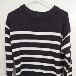 Philosophy Black / White Striped Crewneck Sweater Size M