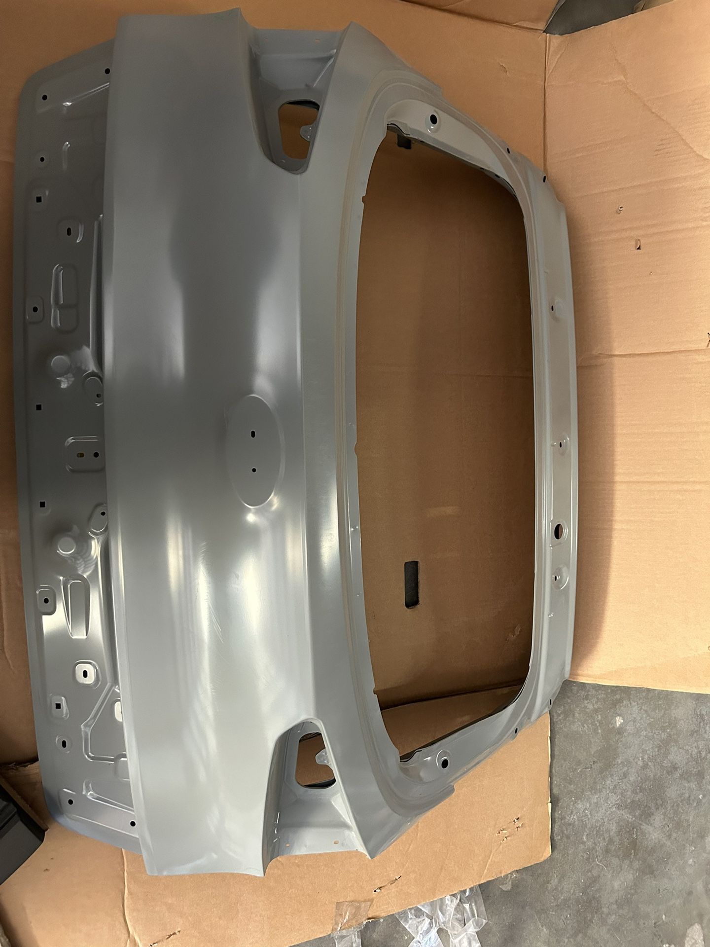 2019 Tucson Lift-gate OEM