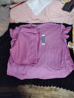 Reebok Purple Shorts And Shirt