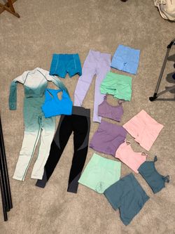 Women’s Workout Clothes Bundle — Size Small 💕