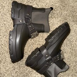 Black - Chunky Ankle Boots