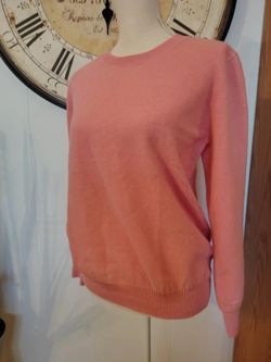 Pink 100% Wool Crewneck Sweater | Size Small