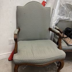 Pair of arm chairs