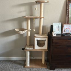 Cat Tree / Tower