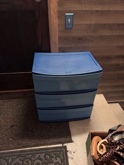Large blue Rubbermaid 3-drawer cupboard