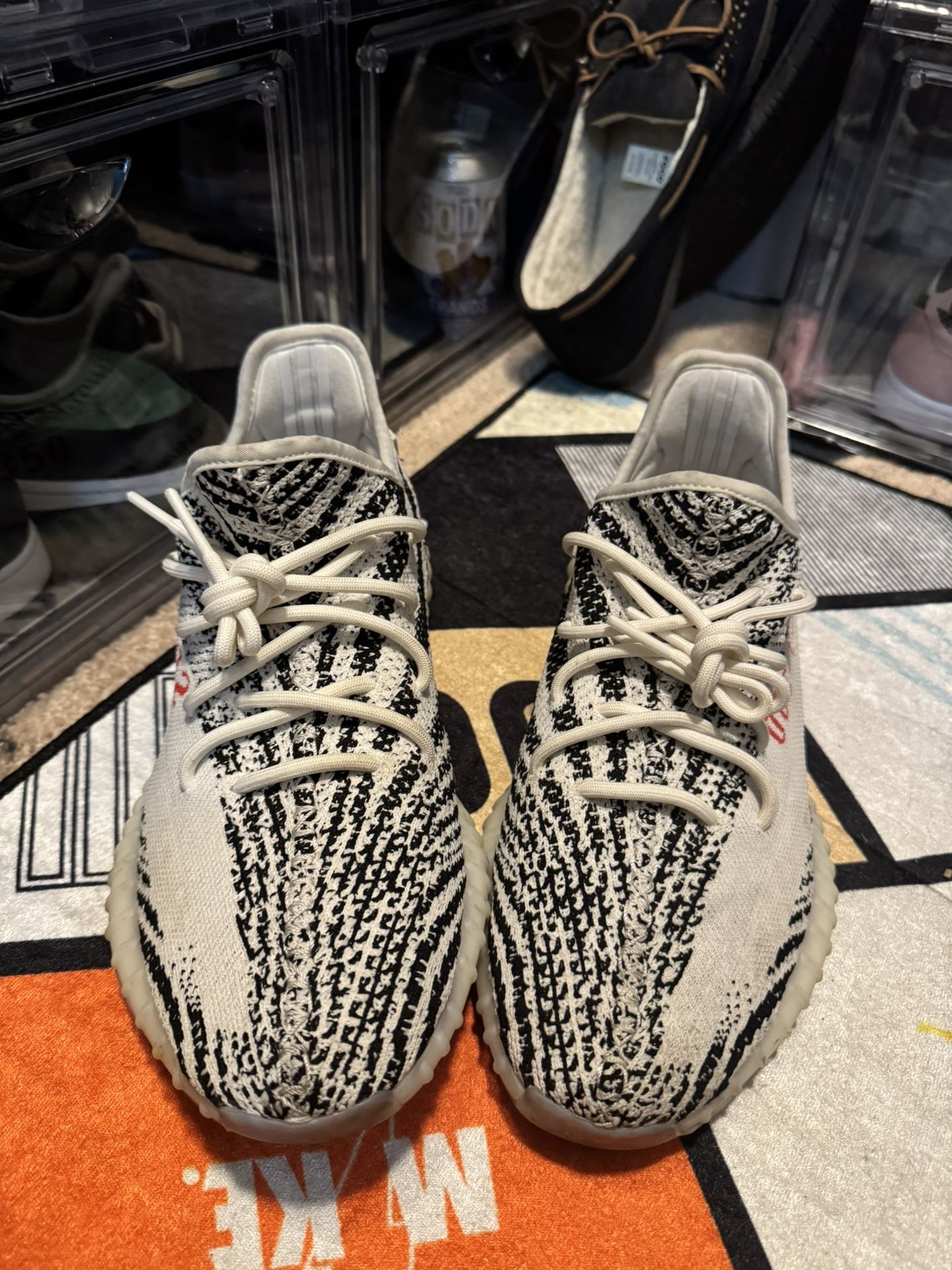 Yeezy 350 Zebra Size 11 Used