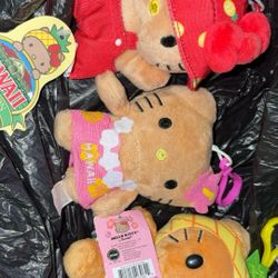 Hawaii Plantation Plush Keychain