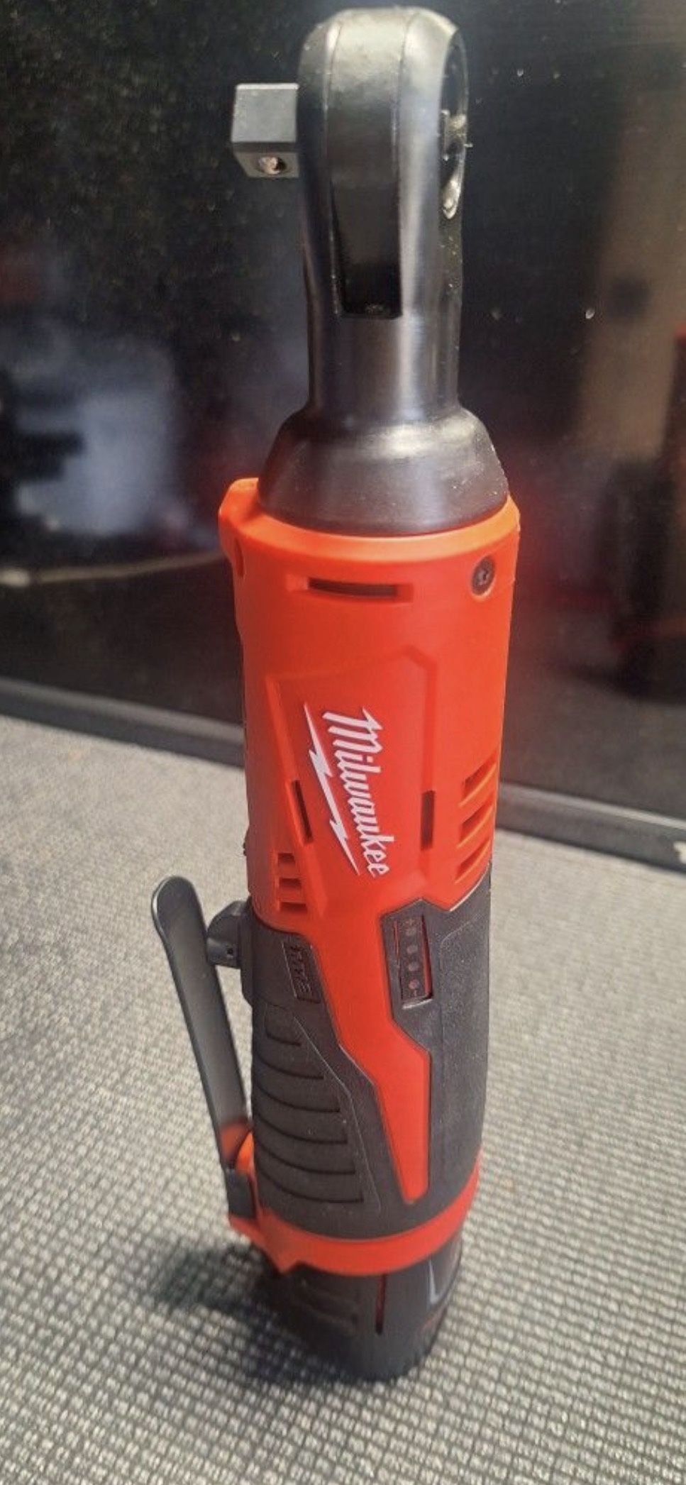 3/8 Milwaukee Ratchet
