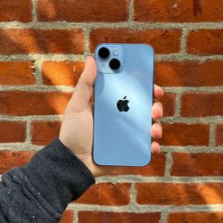 Iphone 14 (Baby Blue)