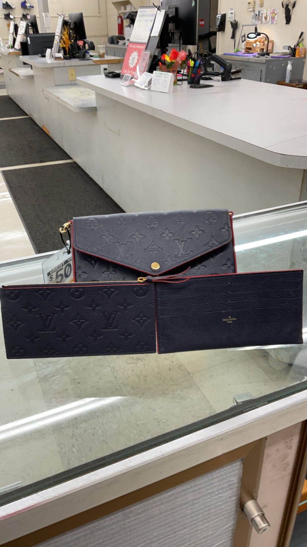Louis Vuitton Purse 