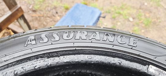 235 40 18 Good Year Tires