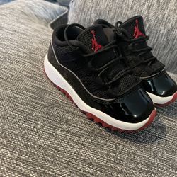 Jordan 11 Retro Low Bred 2025 (TD) Size 7C (No Box)