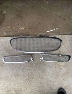 Buick Lucerne Grille 