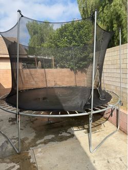 Trampoline 12’