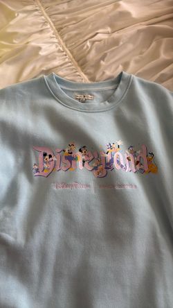 Stoney Clover x disneyland sweater shirt size L