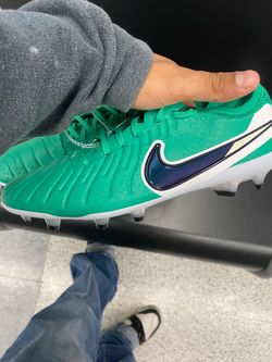 Nike Tiempo Legend Soccer Cleats