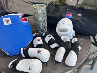 Taekwondo equipment