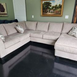 Brand New Artisanal Atlantis Putty 3pc Sectionals 