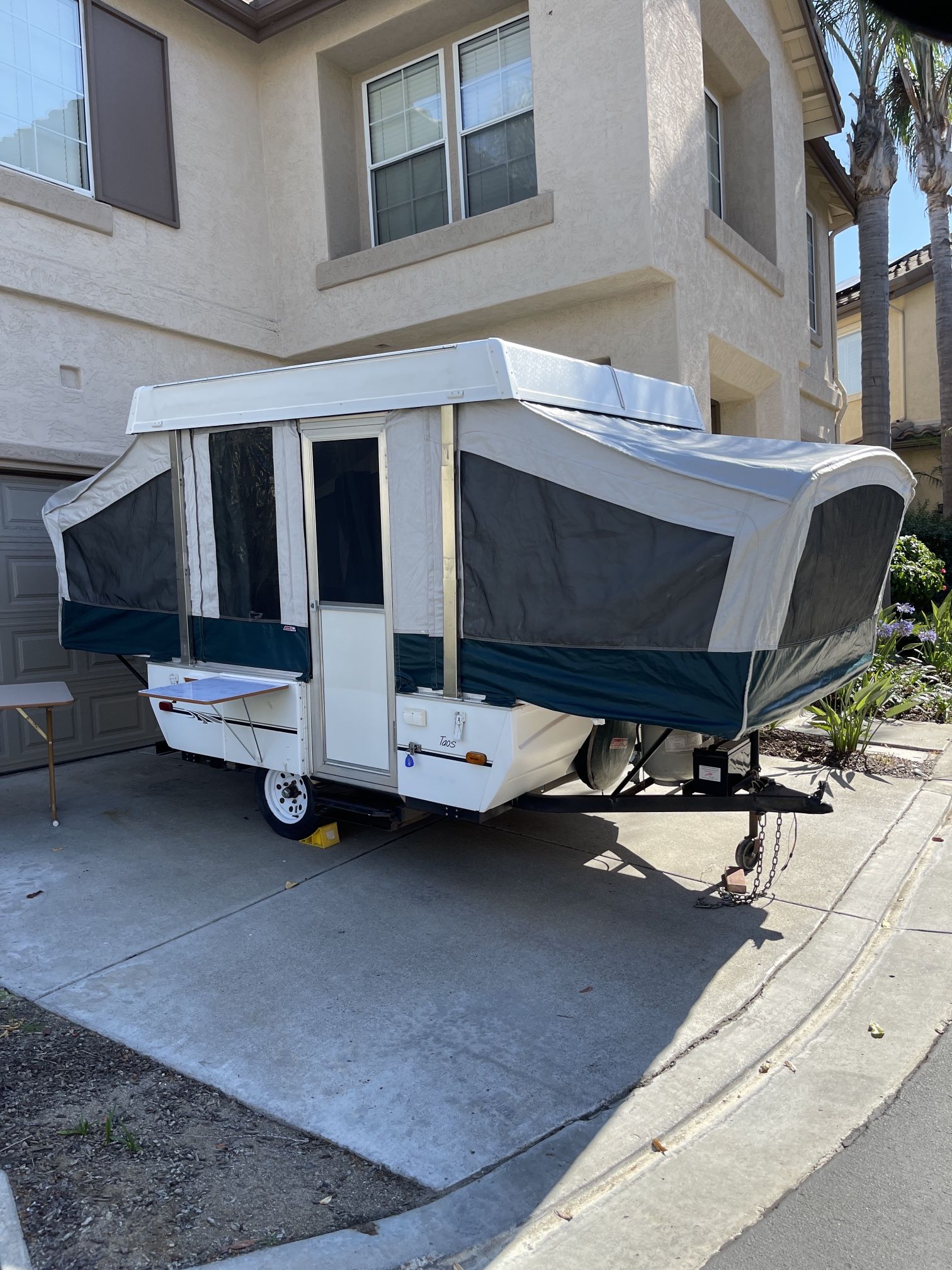 Coleman Taos Pop Up Camper Trailer