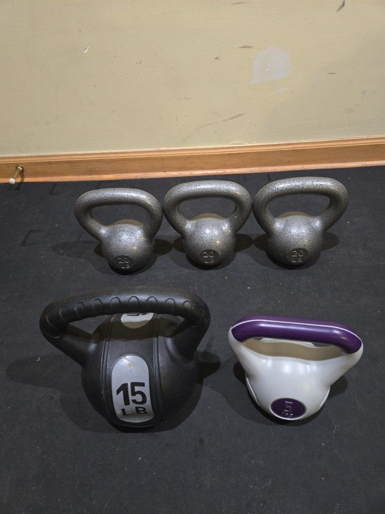 5lb, 15lb And 20lb Kettlebells 