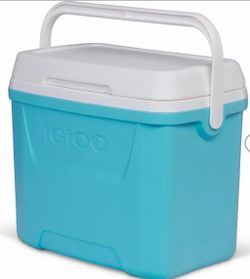 Igloo Updated Laguna 28Qt 26L Hard Sided Ice Chest Cooler Insulated Portable