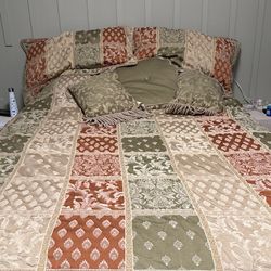 6 Pc King  Size Comforter Set