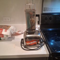 COMMERCIAL VITA-MIXER MAXI 4000