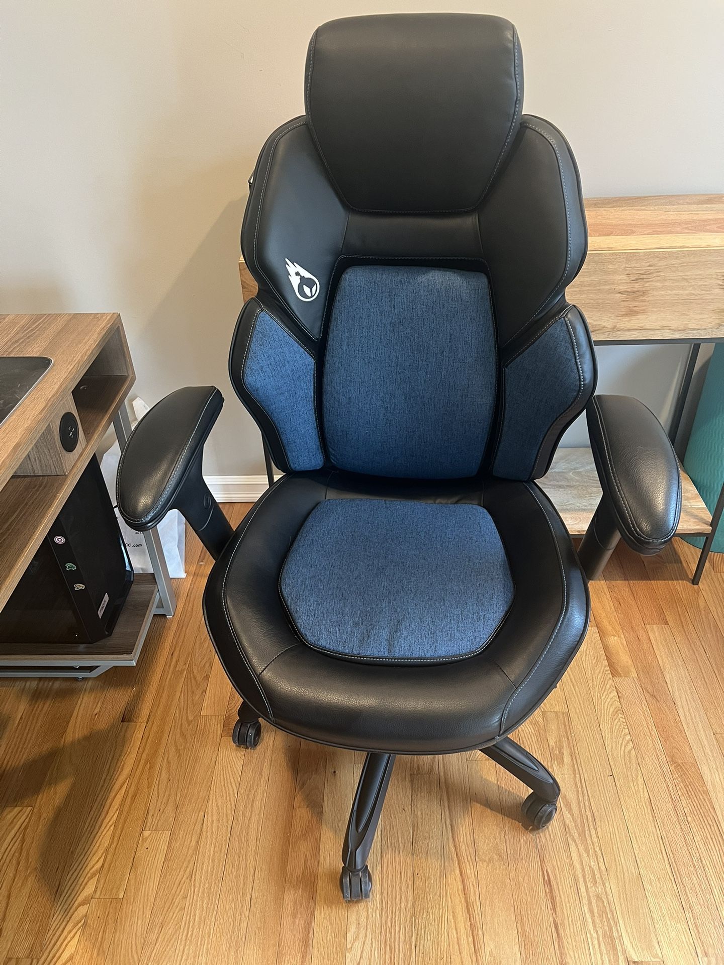 Office / Gaming chair