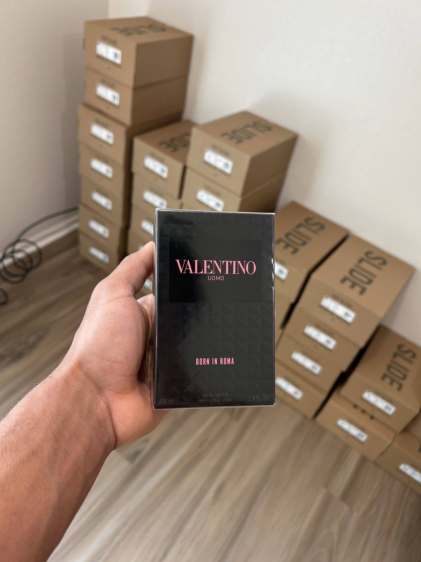 Valentino Born In Roma Pink