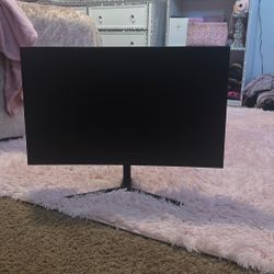 CRUA 24” Monitor 