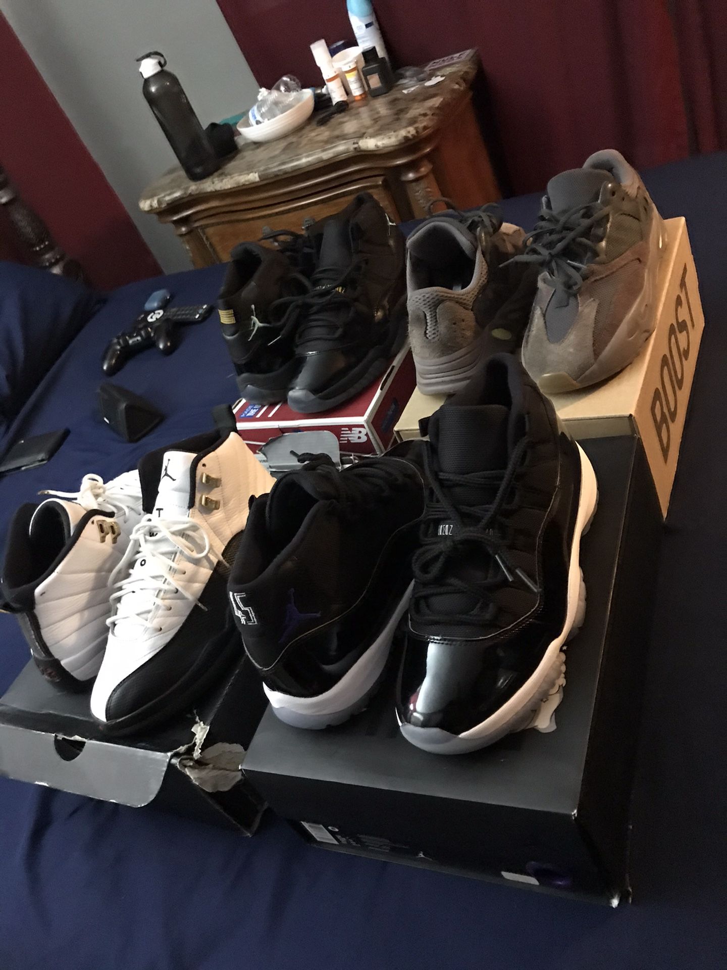 Jordans/yeezy for sale