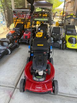 Toro 22-inch gas lawnmower with rear-wheel drive