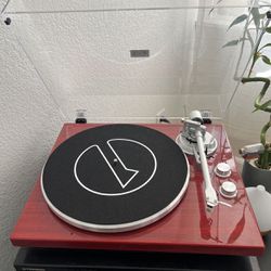 Record Player (1 By ONE)