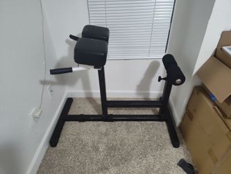 Roman Chair