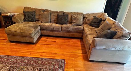 3-piece furniture set with cushions
