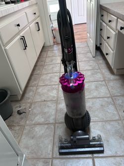 Dyson Ball Upright Vacuum Cleaner