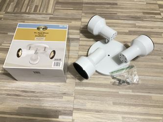 Hampton Bay 18 Inch Flush Mount 3 Bulb Light FIXTURE 