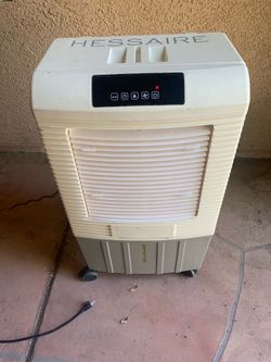 Cooler-3 speeds- string airflow- just add water