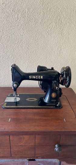 Vintage Singer Sewing Machine Table