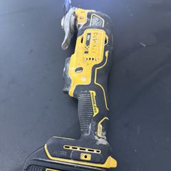 Dewalt Multitool Brushless With Batt No Charger