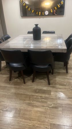 9 pc dining table with 8 chairs