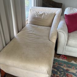 Day Bed - Couch 