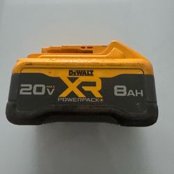 DEWALT XR POWERPACK 8 Ah Battery 20-Volt 1-Pack Tabless Lithium-ion