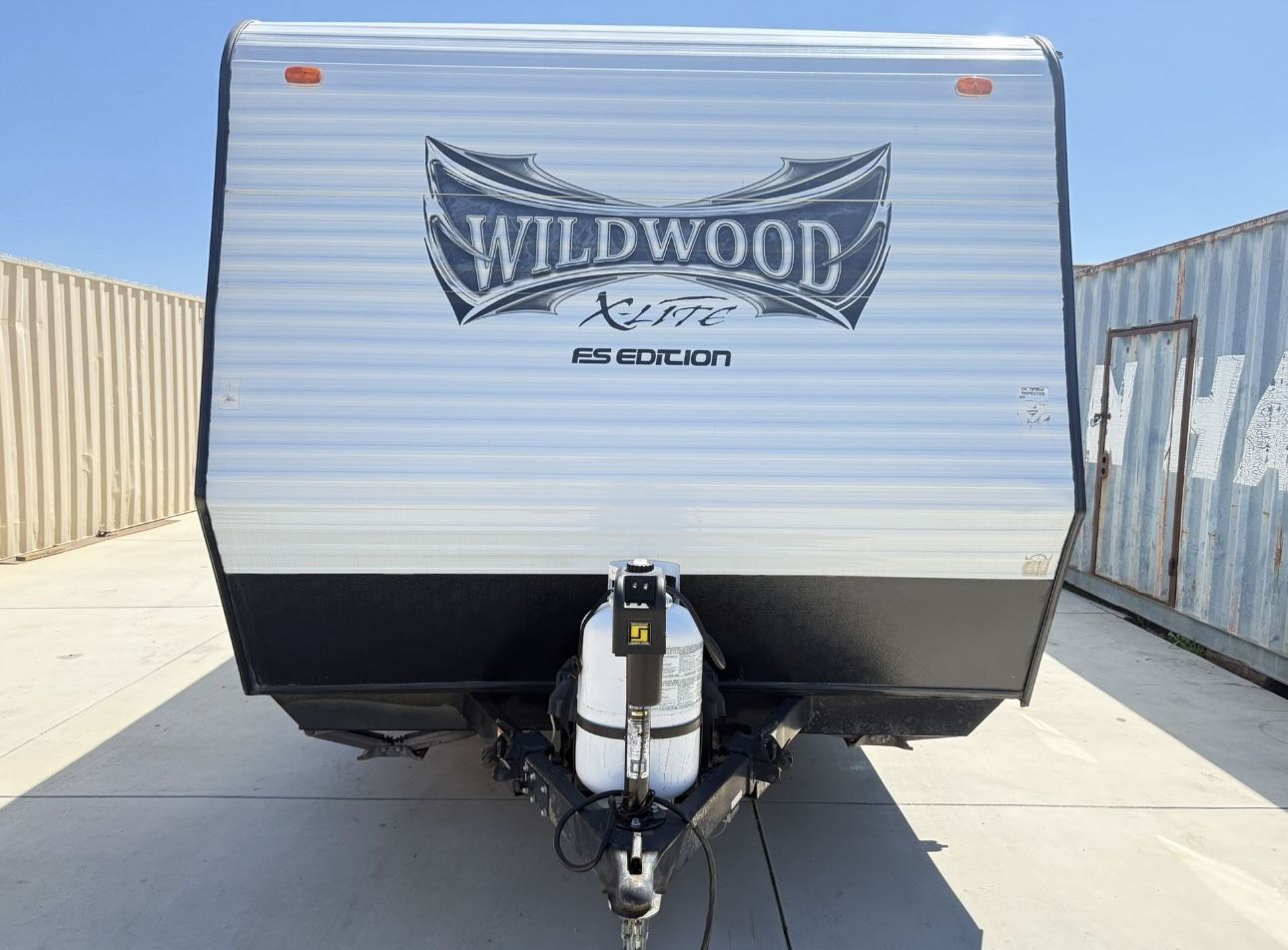 2015 Forest river wildwood 4300 pounds 22 Ft