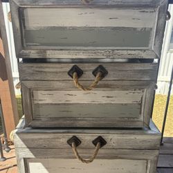 Crestview Collection Nantucket Weathered Wood Trunks. Take All 3 For 280$!